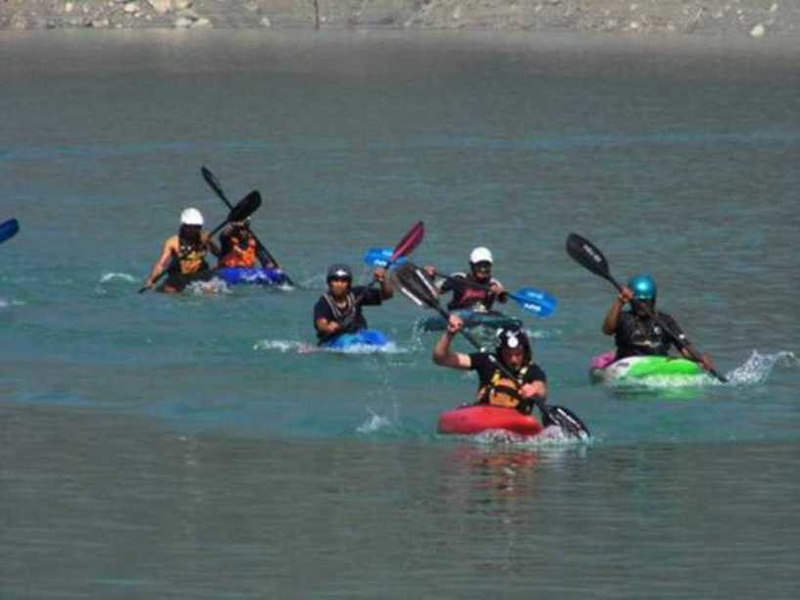 Tehri Kayaking