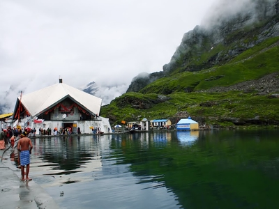 Hemkund Sahib Tour